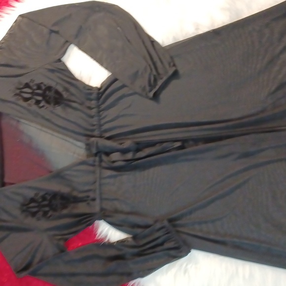 KILLSTAR WIDOWS TEARS ROBE XXL SHEER MESH DRAWSTRING WAIST SACRED HEART ON CHEST - Picture 11 of 17